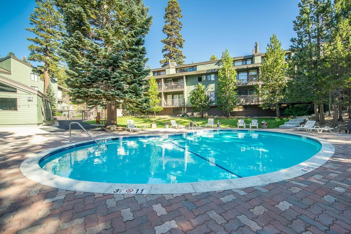 Fully Renovated! St Anton #17 Ski In Ski Out 1 Bedroom 1 Bathroom Condo! Sleeps Up To 4! Mammoth Lakes Exterior foto